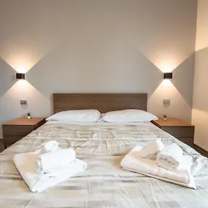 B&B Con Parcheggio Gratuito E Bagno Privato L 350 M Da Ospedale Maggiore Parma